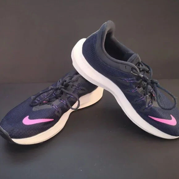 Nike Running Ladies Size 7.5 Navy with Pink Swoosh White & Black Sole Sneakers - Picture 2 of 9